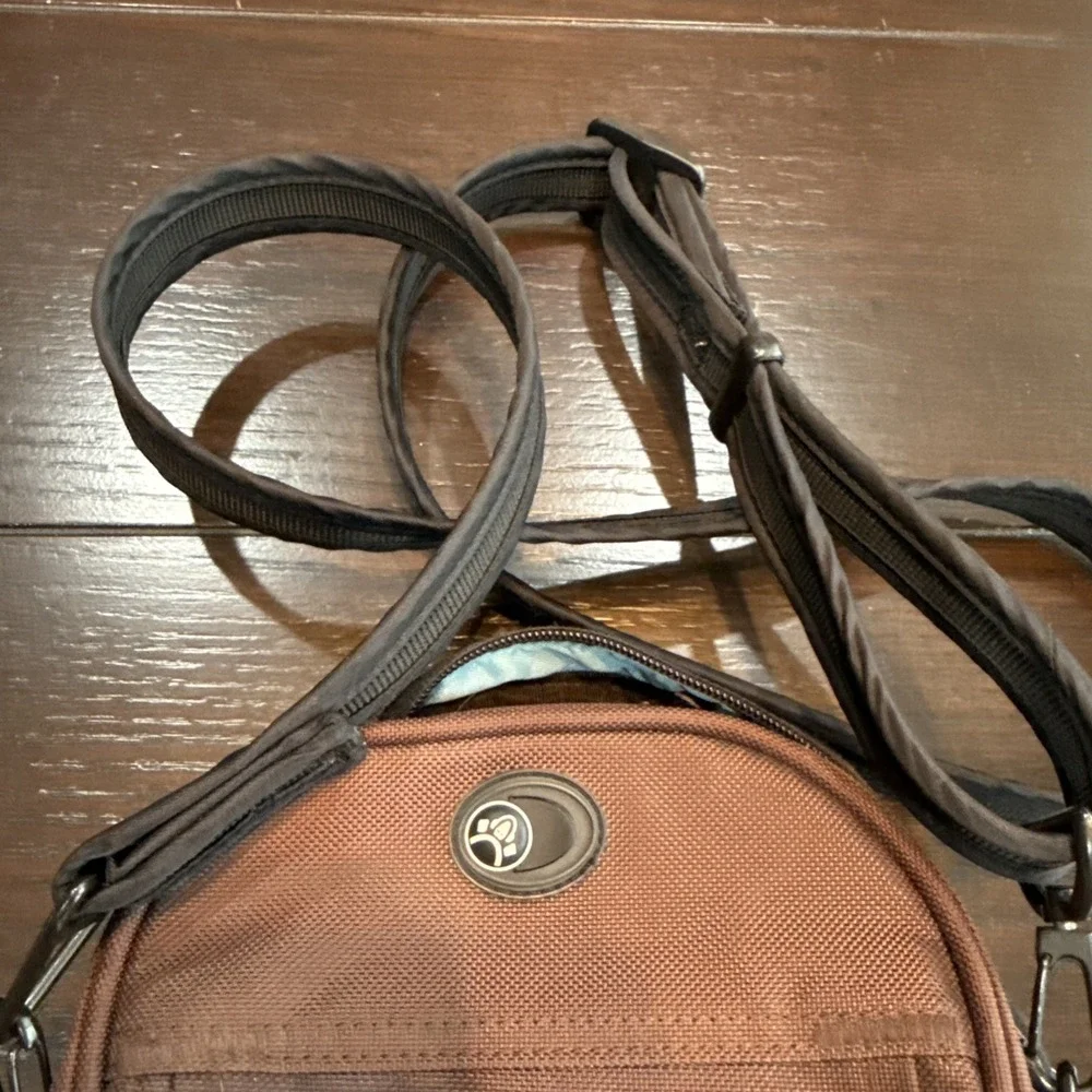 Pacsafe brown metrosafe